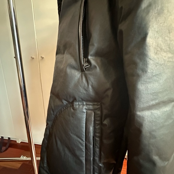 SOIA & KYO Women’s Black Parka, Size Medium - Picture 11 of 12